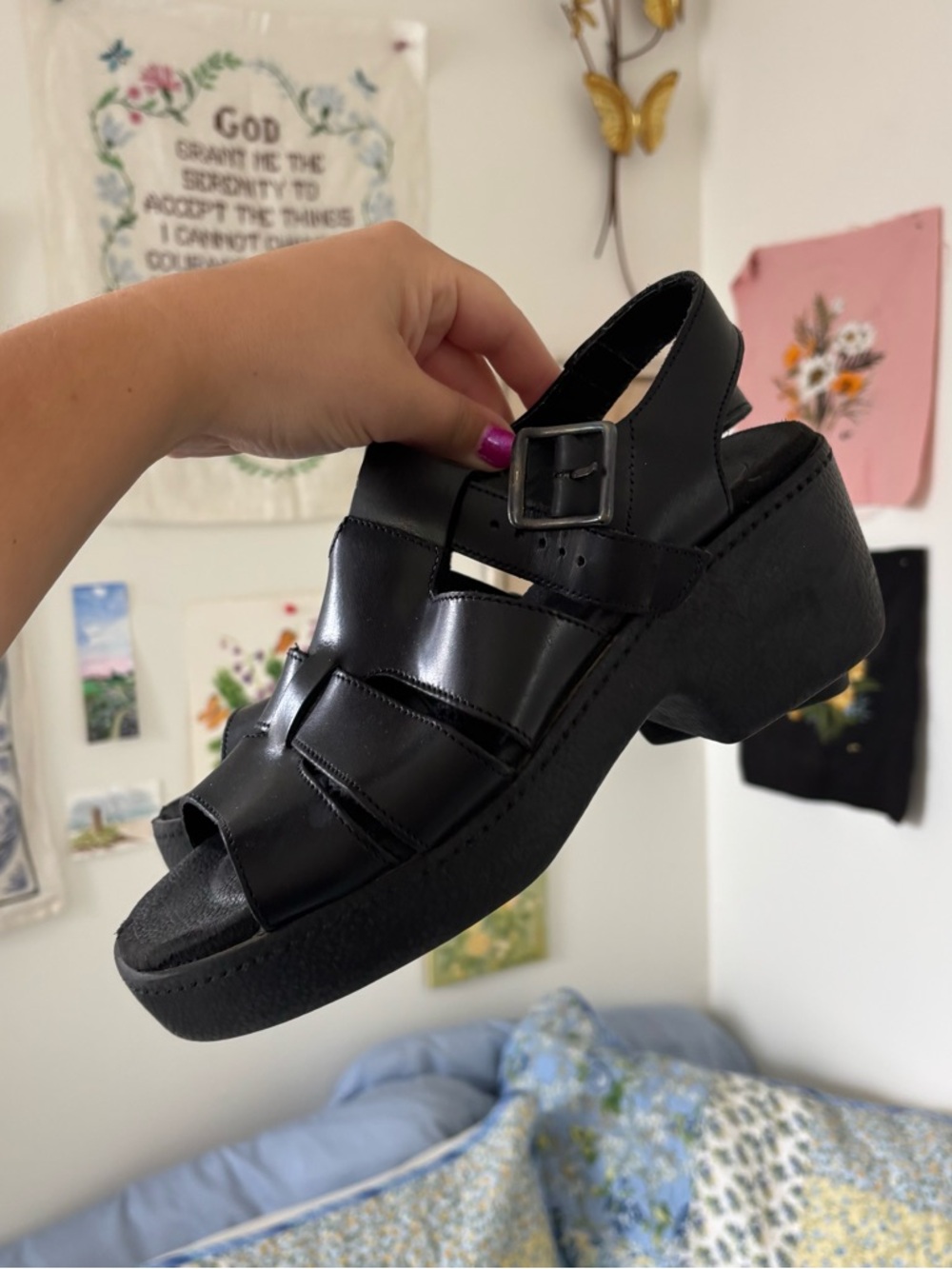 Black leather Women's Platform Fisherman Sandals - Picture 3 of 9